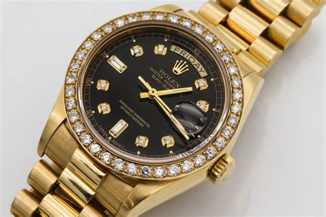 makes Rolex watch authentic